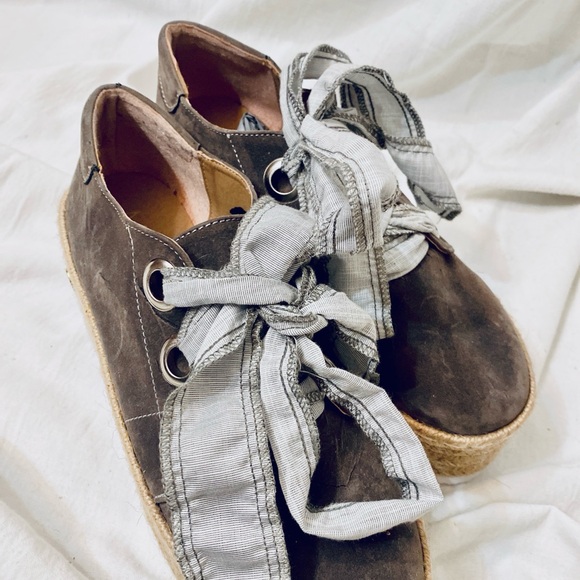 Espadrilles - Picture 3 of 11